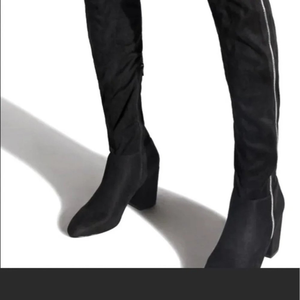 Shoe Dazzle Naveah Black tall zipper boots - New